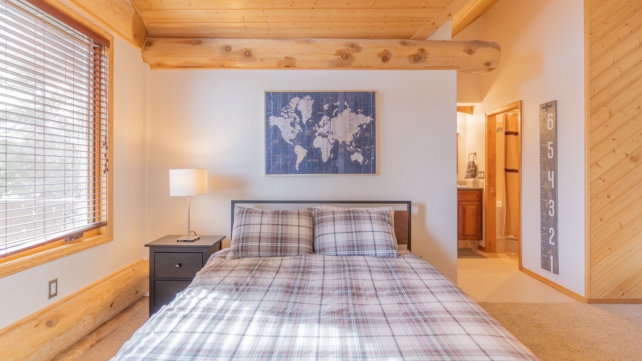 Photo of Bedroom in North Pole
