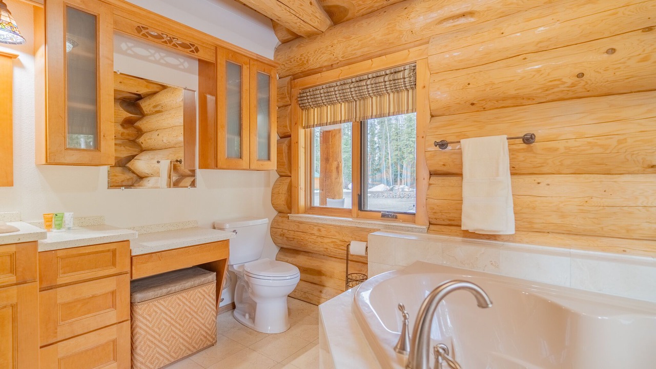 Photo of Bathroom in North Pole