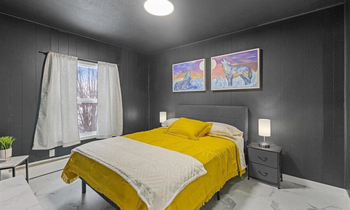 Photo of Bedroom in University Area