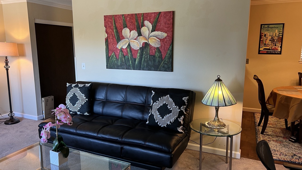 Photo of Livingroom in Walnut Creek