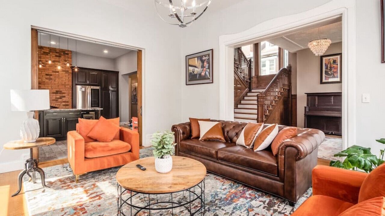 Photo of Livingroom in Near East Columbus
