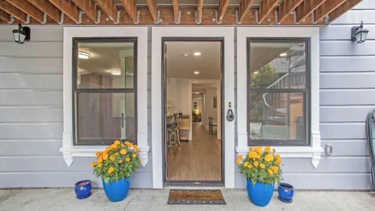 Photo of Outdoor in West Alameda
