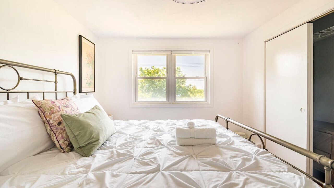 Photo of Bedroom in Middletown