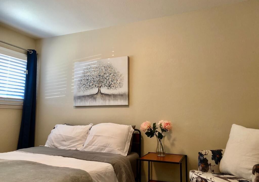 Photo of Bedroom in Castro Valley