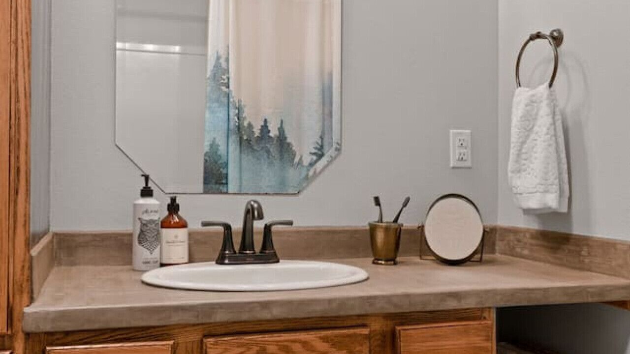 Photo of Bathroom in Fishhook