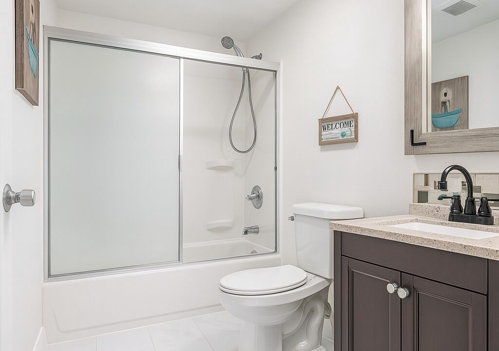 Photo of Bathroom in Grandville