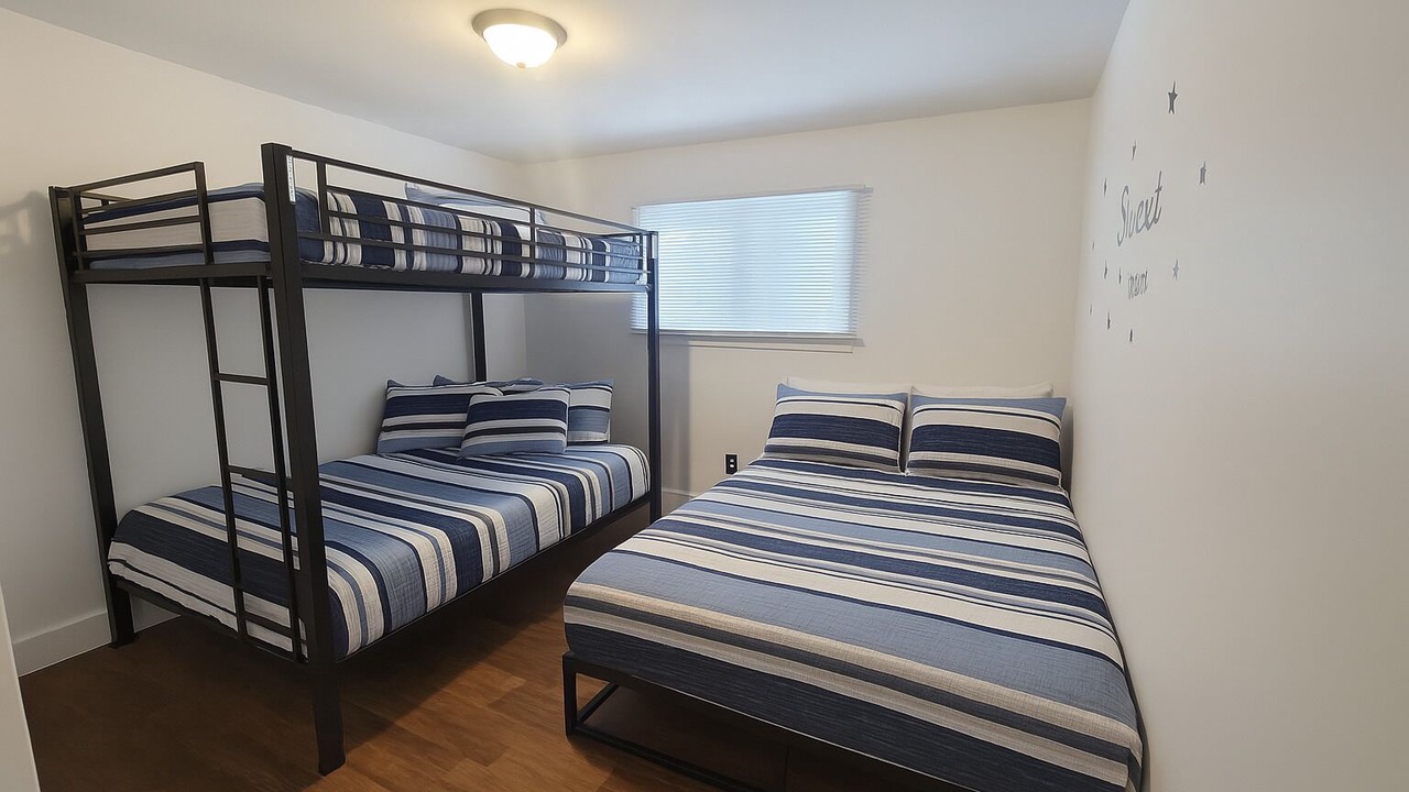 Photo of Bedroom in Grandville