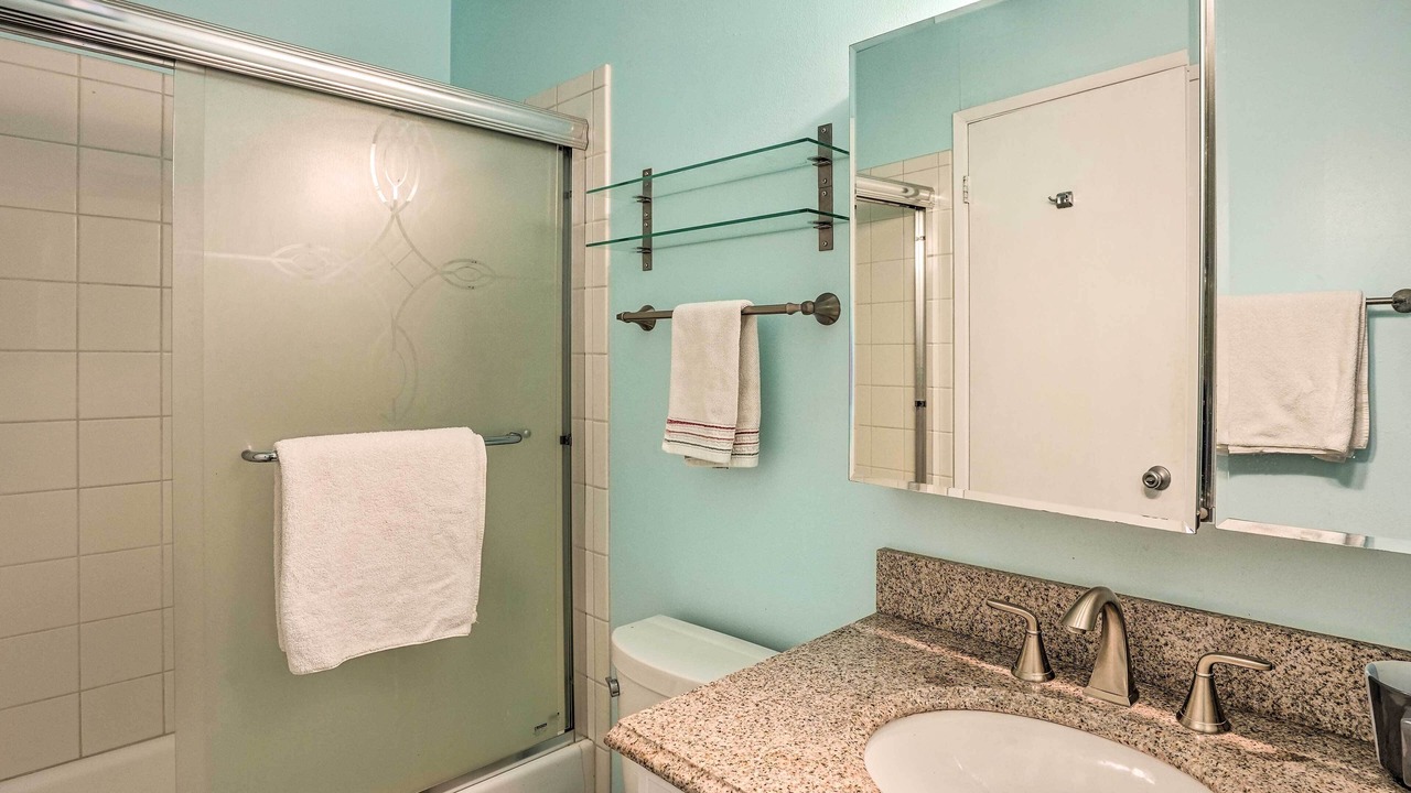 Photo of Bathroom in Emeryville