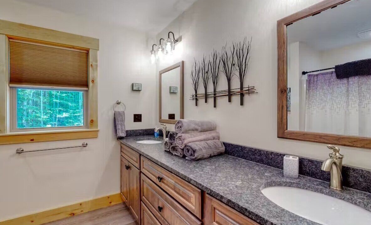 Photo of Bathroom in Carrabassett Valley