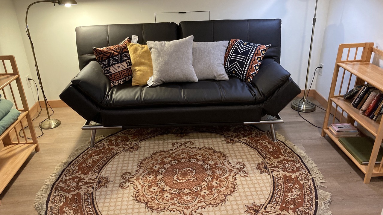 Photo of Livingroom in McCarthy