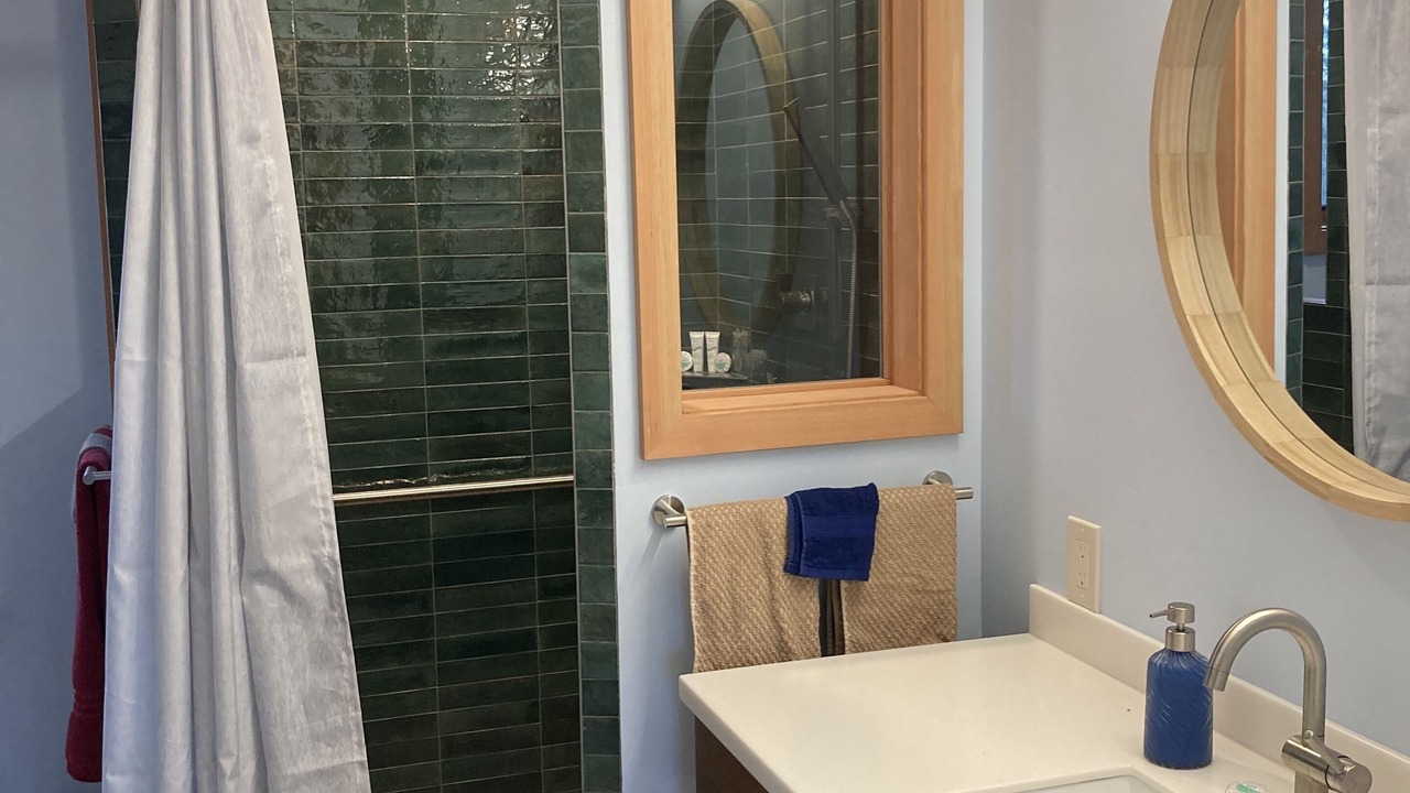 Photo of Bathroom in McCarthy