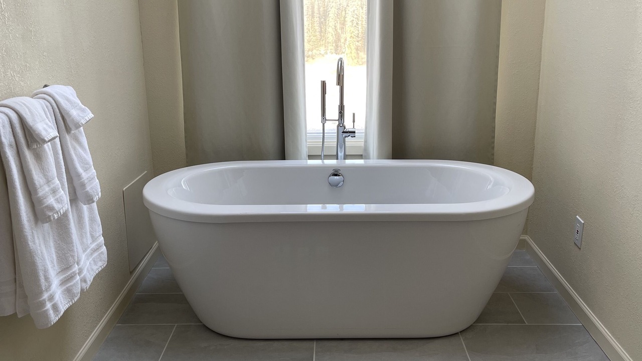 Photo of Bathroom in Kalifornsky