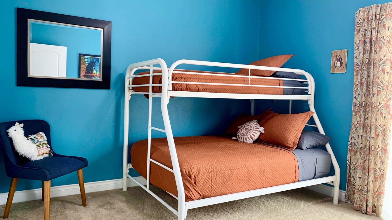Photo of Bedroom in Knik-Fairview