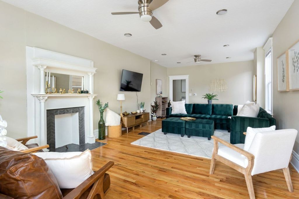 Photo of Livingroom in Merion Village