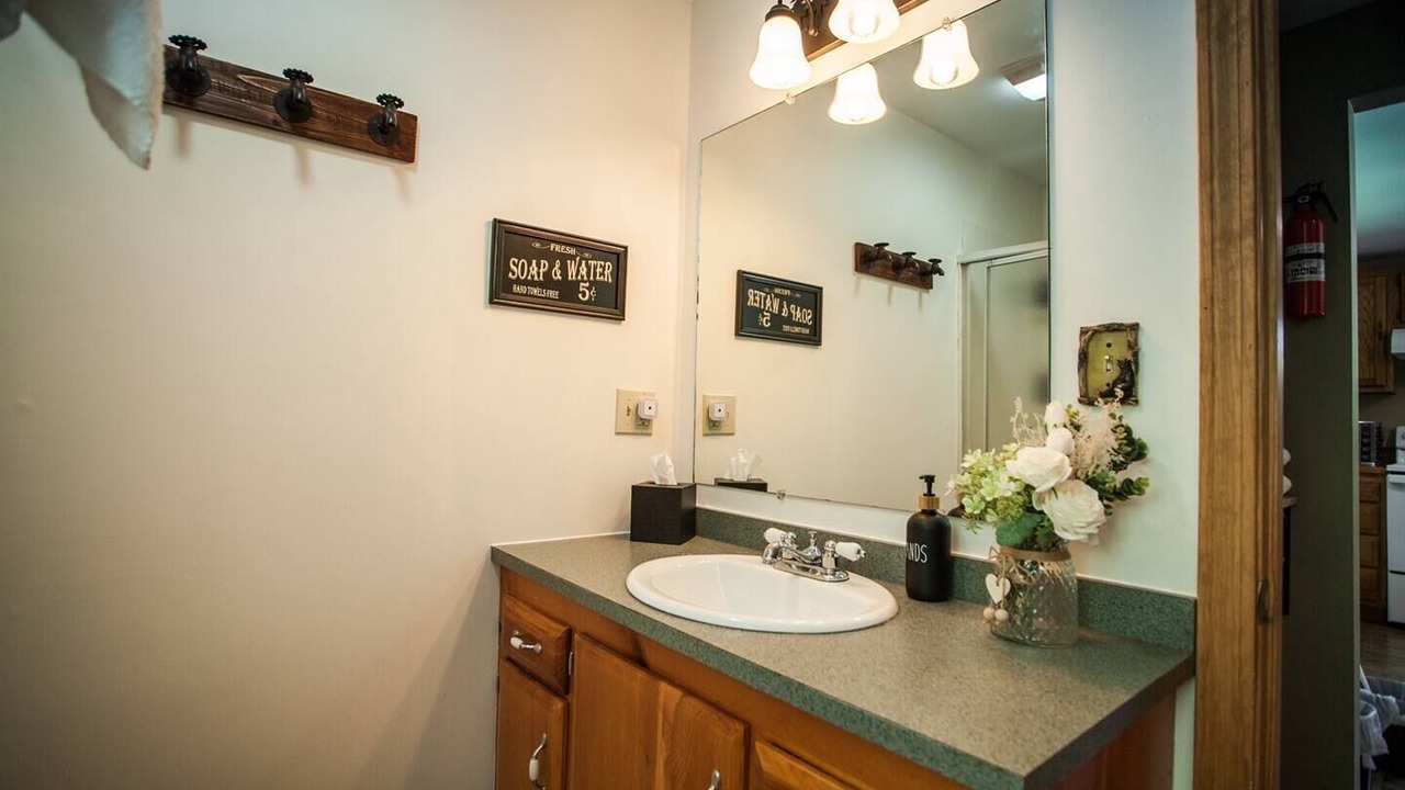 Photo of Bathroom in Pittsburg
