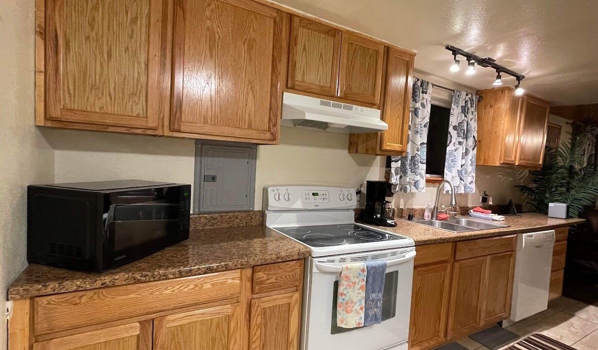 Photo of Kitchen in Knik-Fairview