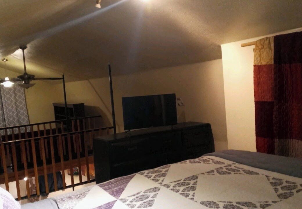 Photo of Bedroom in Knik-Fairview