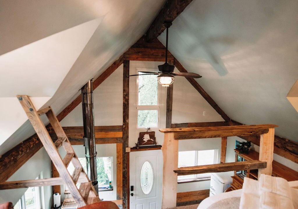 Photo of Bedroom in Knik-Fairview