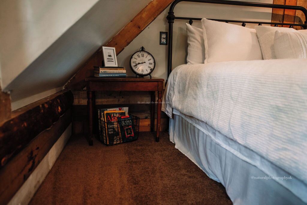 Photo of Bedroom in Knik-Fairview