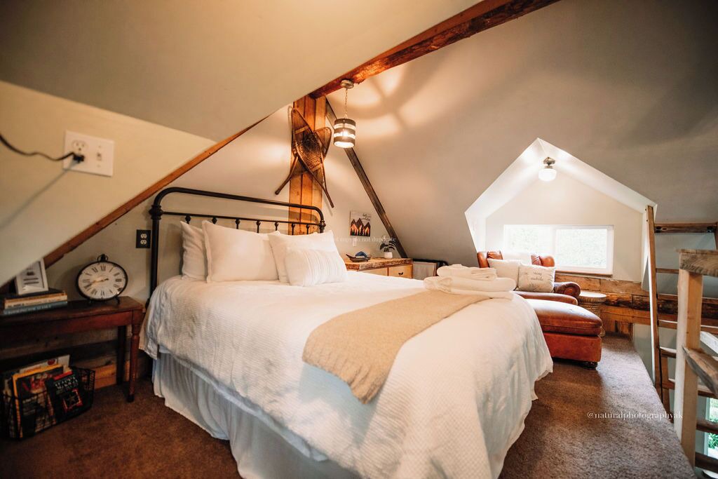 Photo of Bedroom in Knik-Fairview