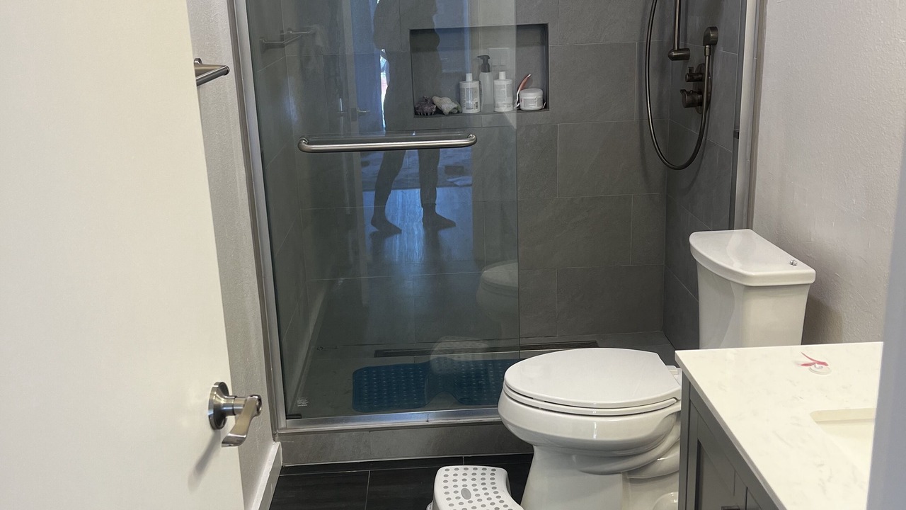 Photo of Bathroom in Ardenwood