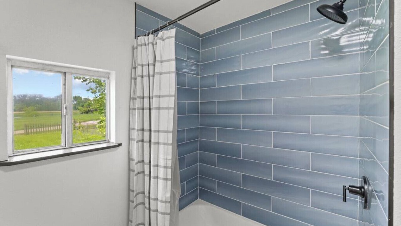 Photo of Bathroom in Millersport