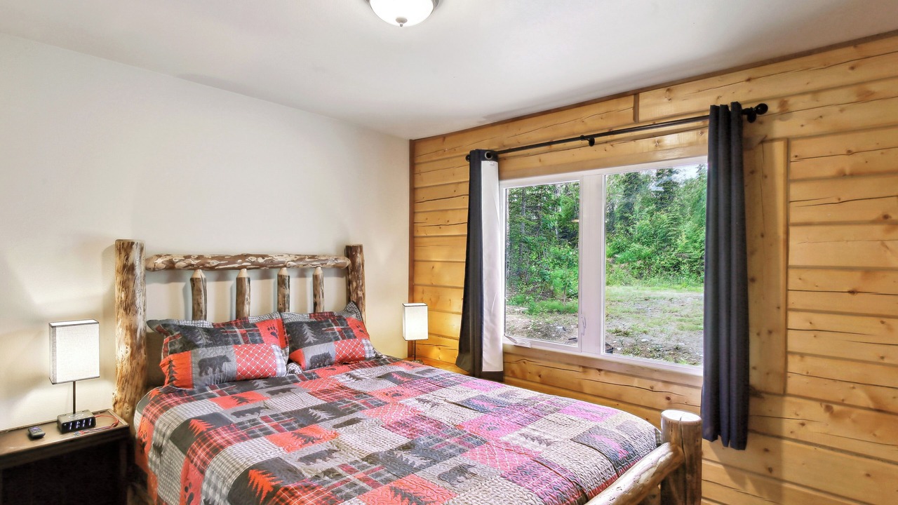 Photo of Bedroom in Meadow Lakes