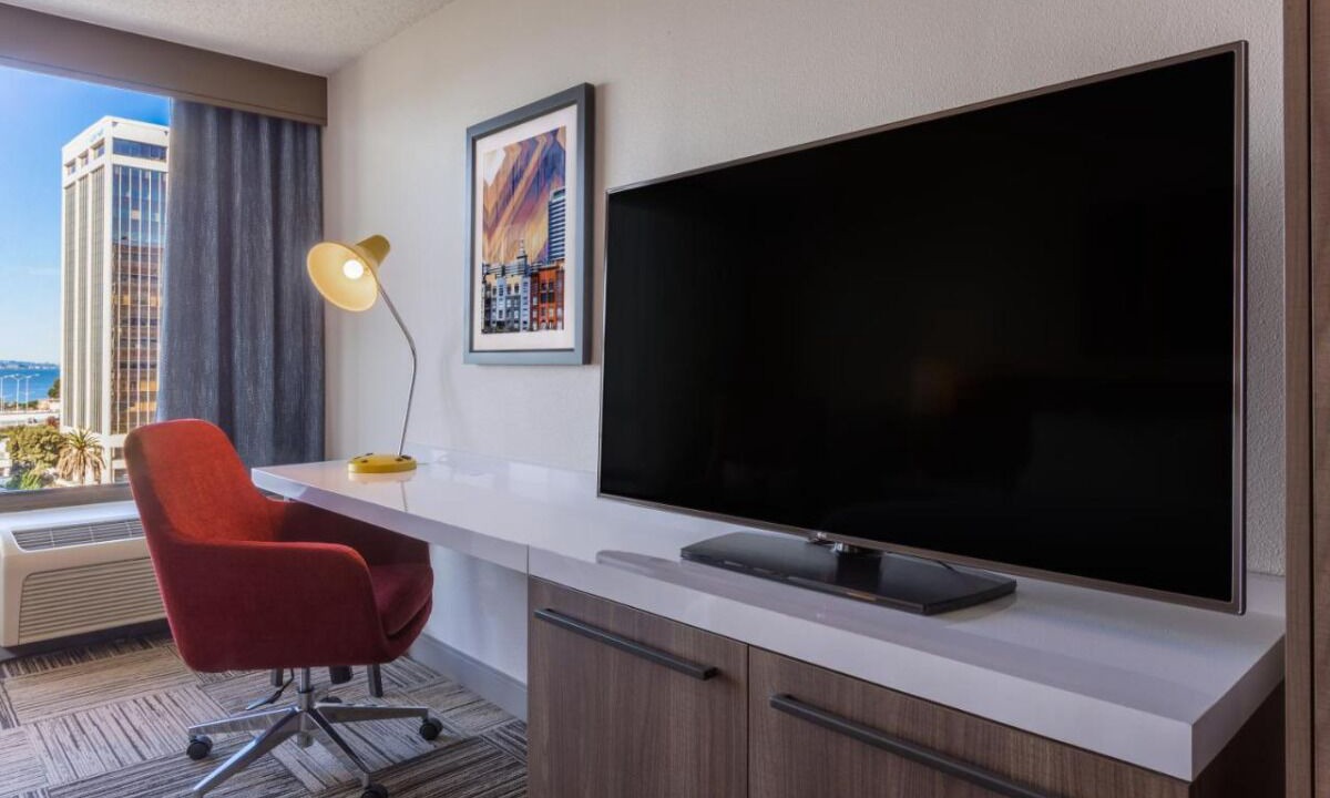 Photo of Bedroom in Emeryville