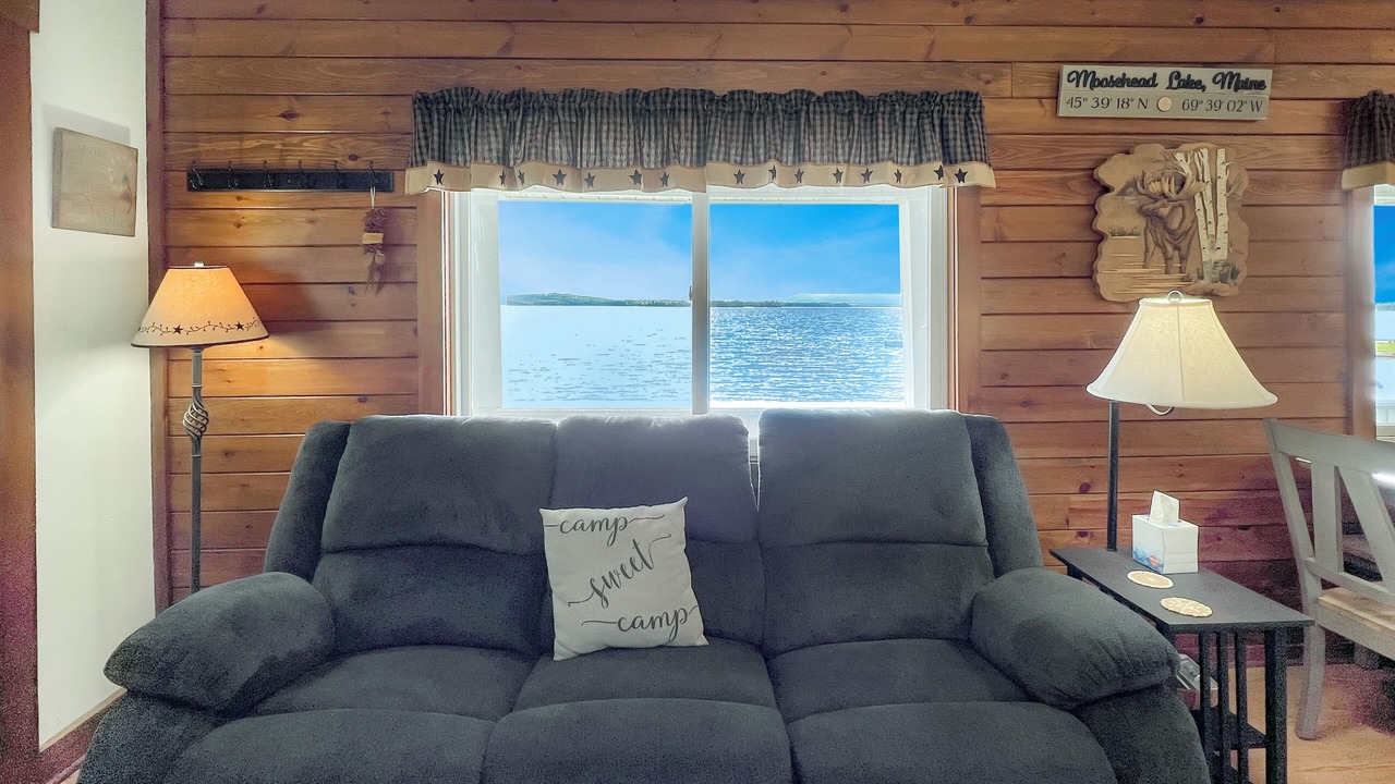 Photo of Livingroom in Northeast Somerset