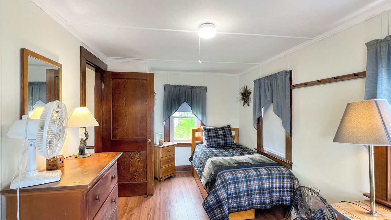 Photo of Bedroom in Northeast Somerset