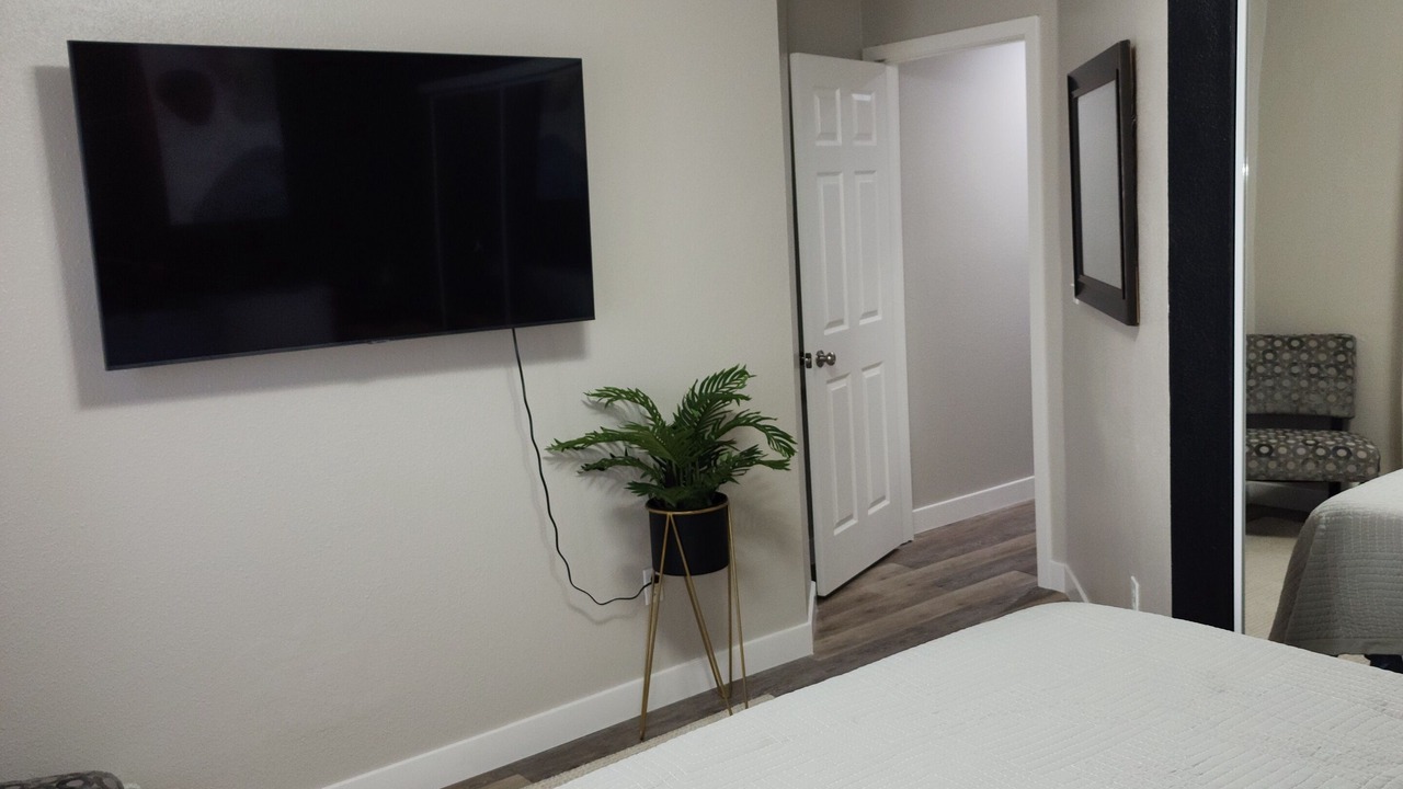 Photo of Bedroom in Bayshore - Klatt