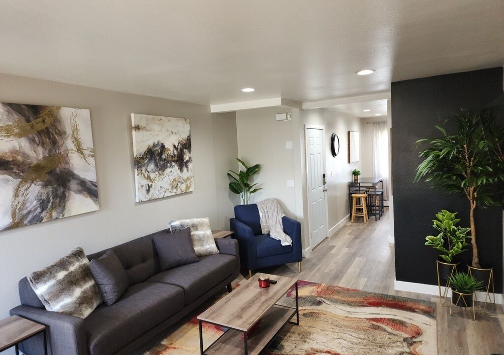 Photo of Livingroom in Bayshore - Klatt