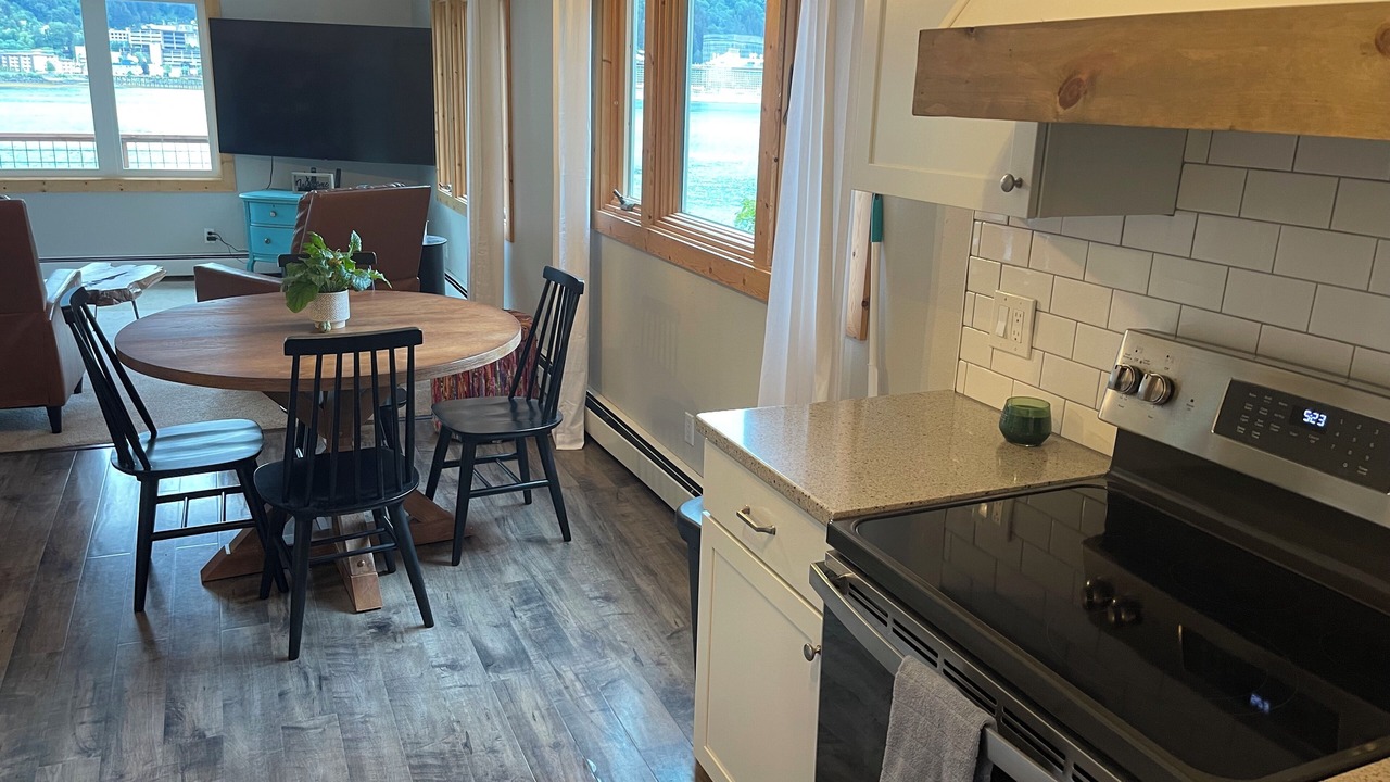Photo of Kitchen in West Juneau