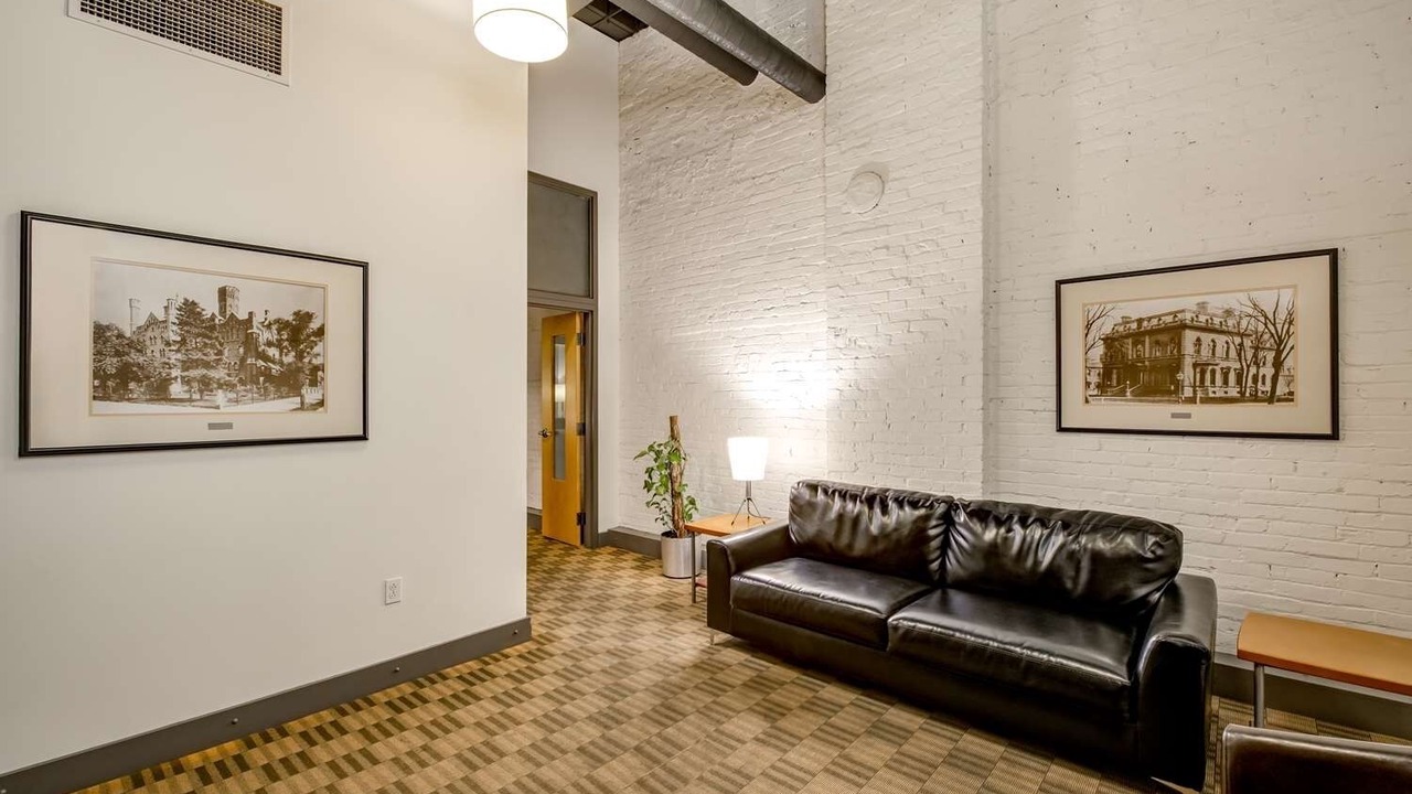 Photo of Livingroom in Downtown Columbus