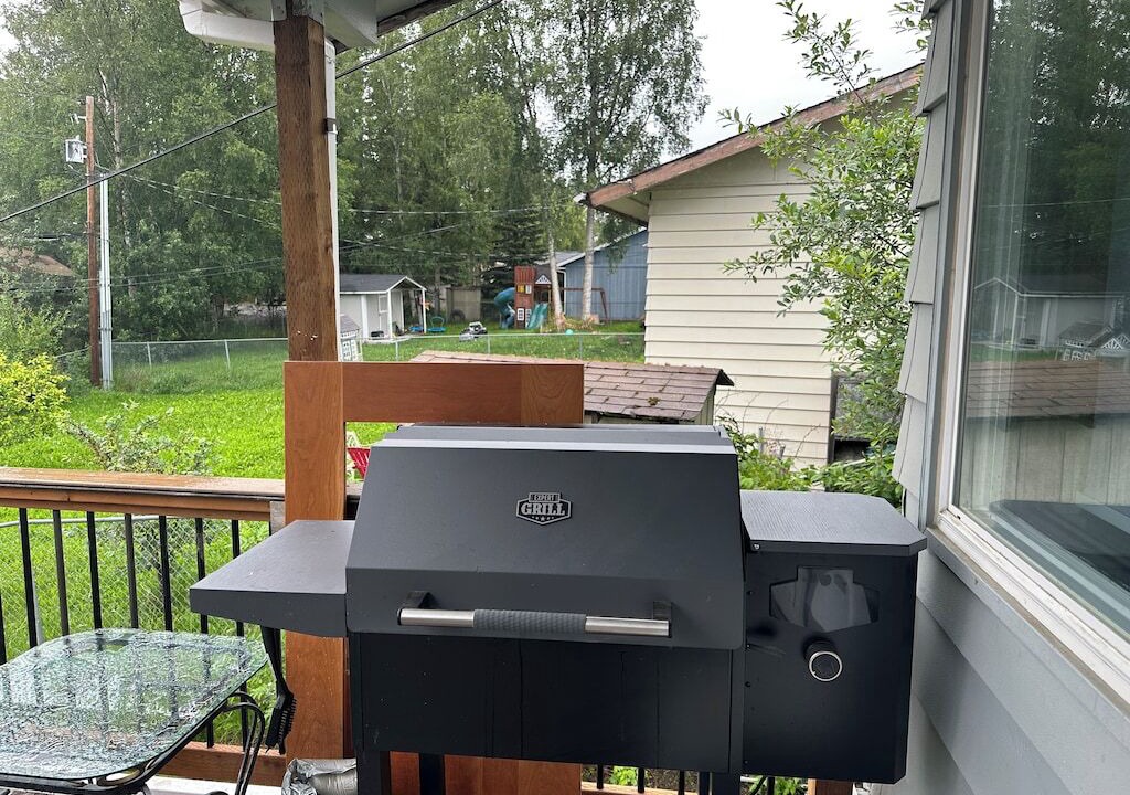 Photo of Outdoor in Taku - Campbell