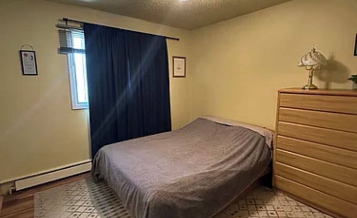 Photo of Bedroom in Taku - Campbell