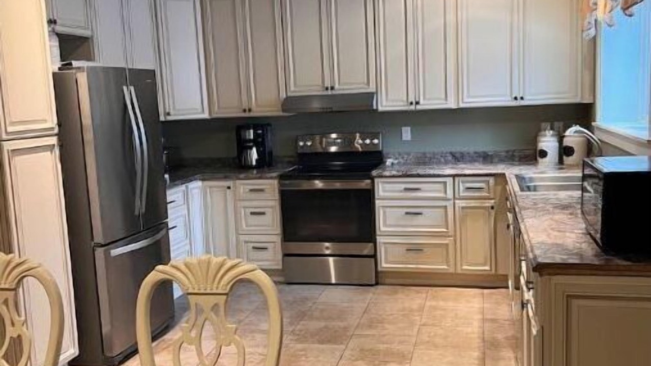 Photo of Kitchen in Delta Junction