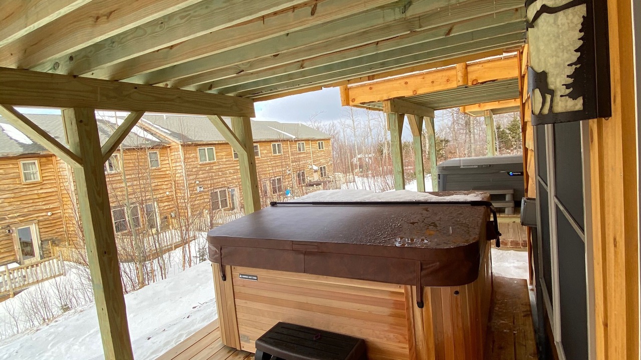 Photo of Patio Balcony in Carrabassett Valley