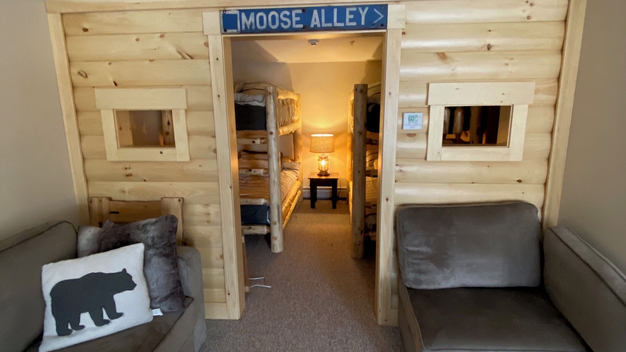 Photo of Livingroom in Carrabassett Valley