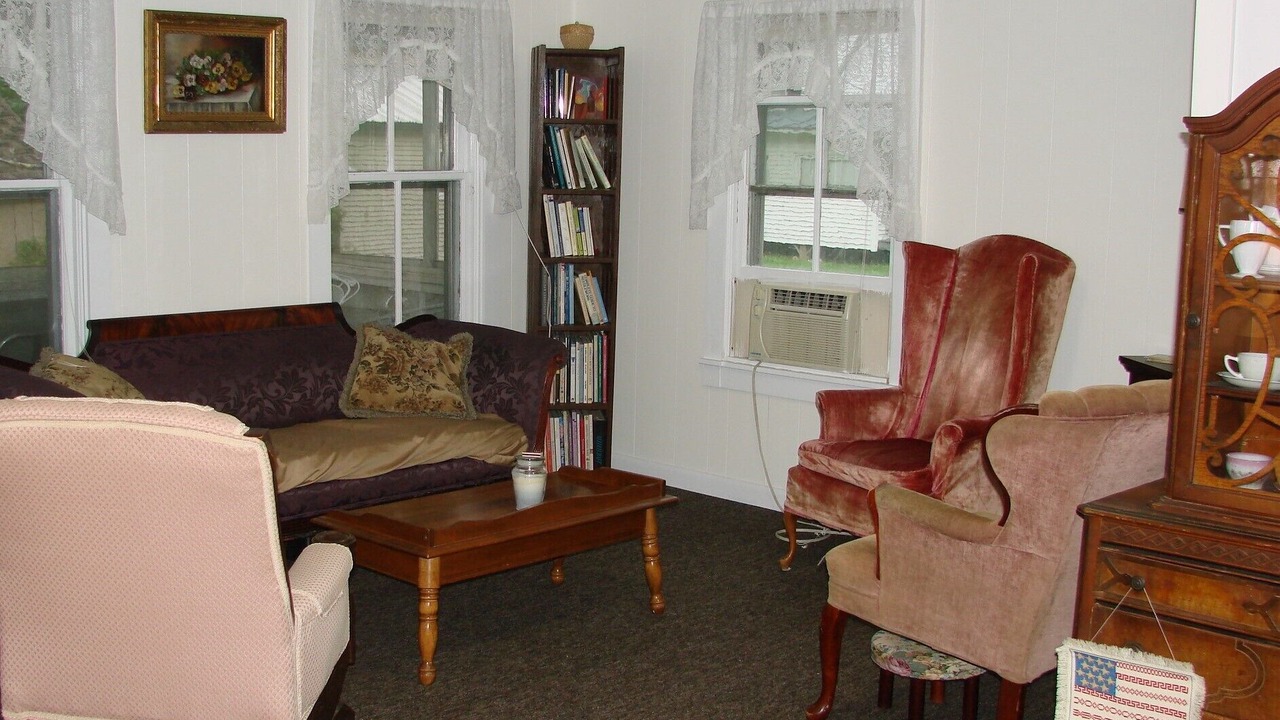 Photo of Livingroom in Madison