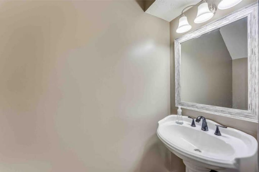 Photo of Bathroom in Church Street