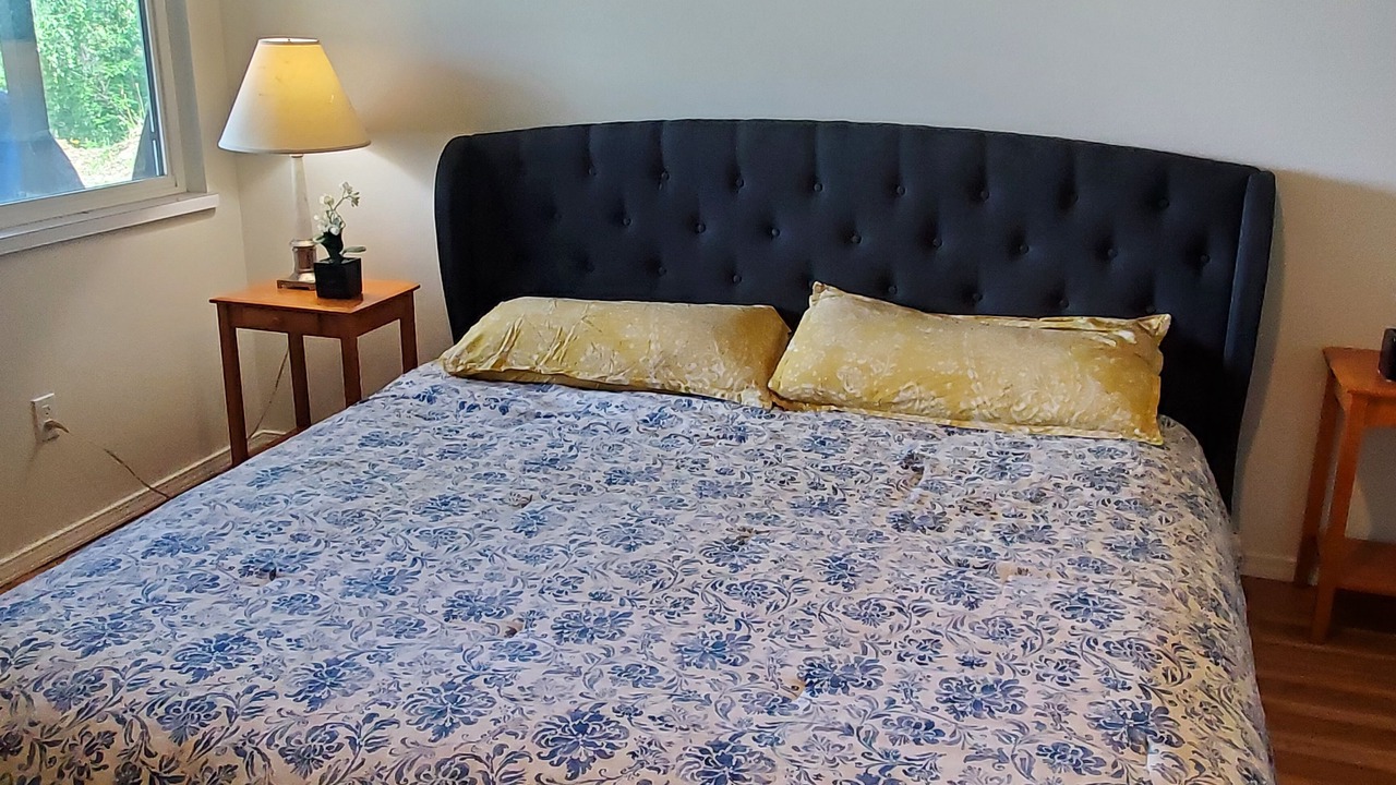 Photo of Bedroom in Meadow Lakes