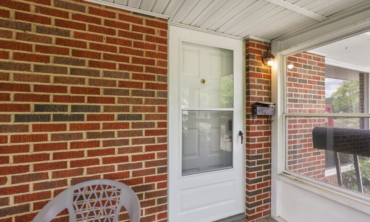 Photo of Outdoor in Royal Manor
