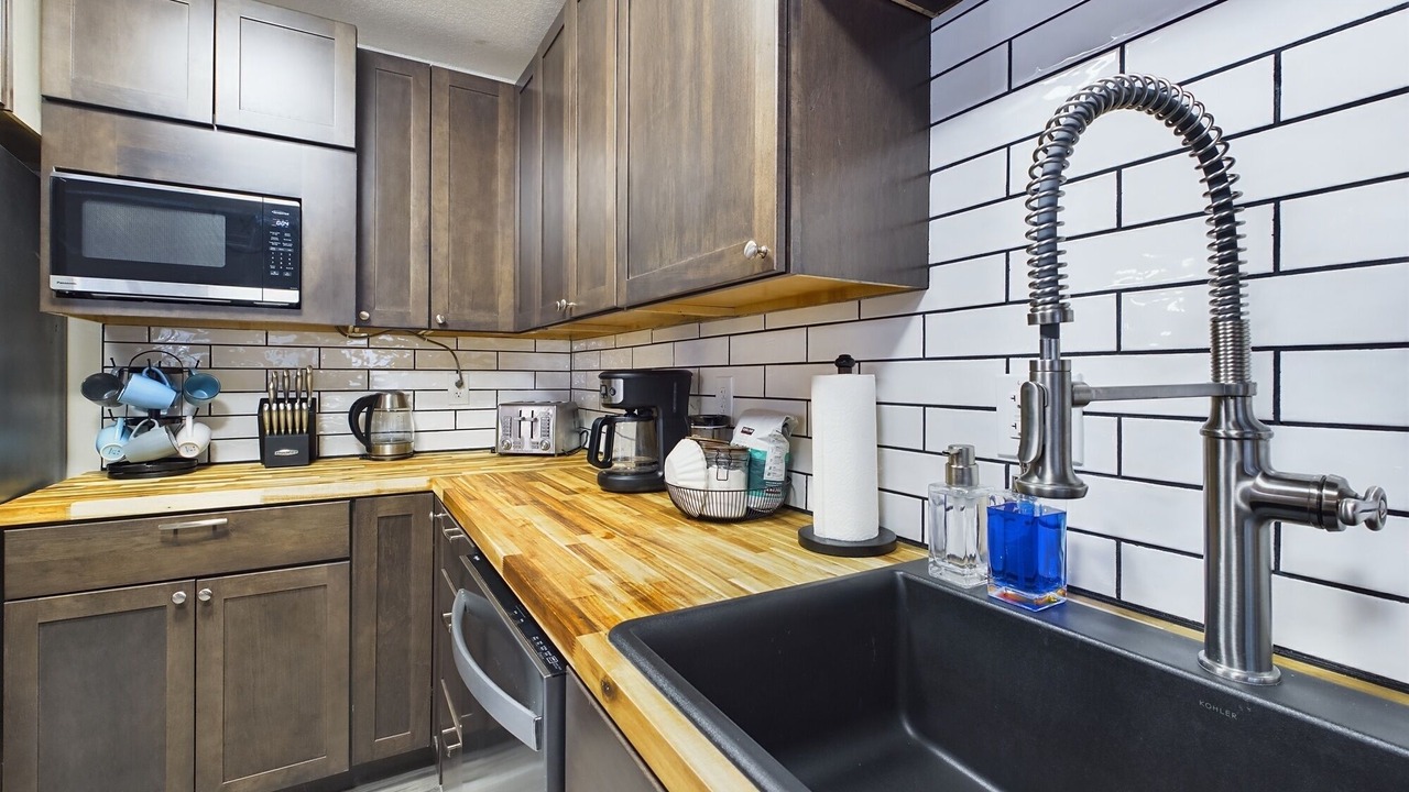 Photo of Kitchen in West Juneau