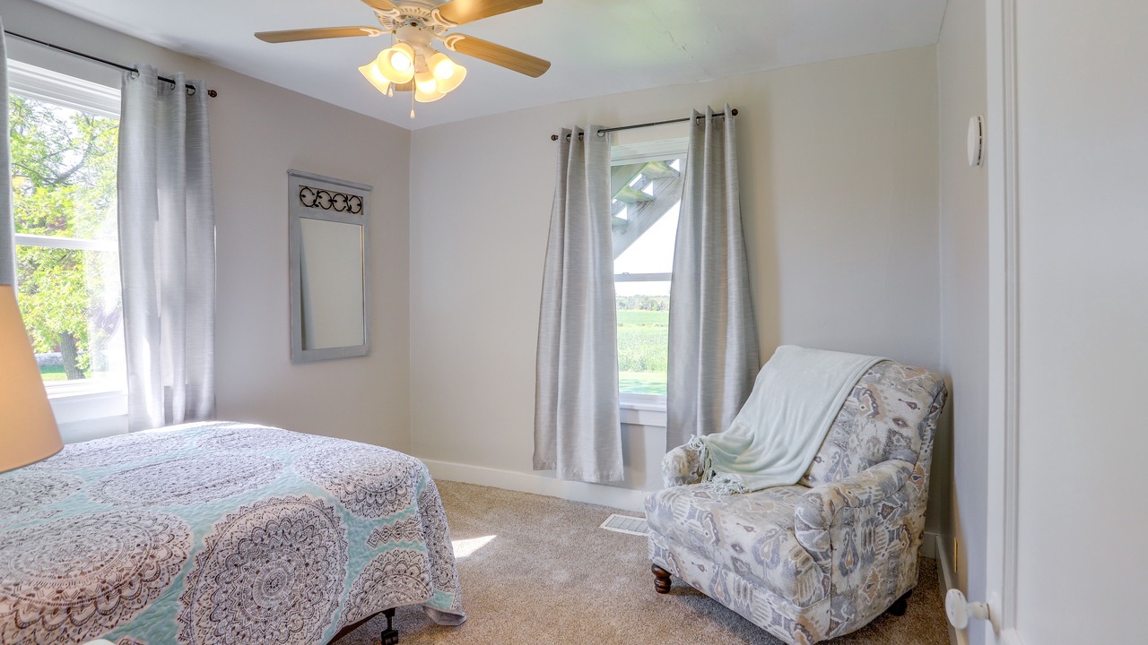 Photo of Bedroom in New Haven  Huron County