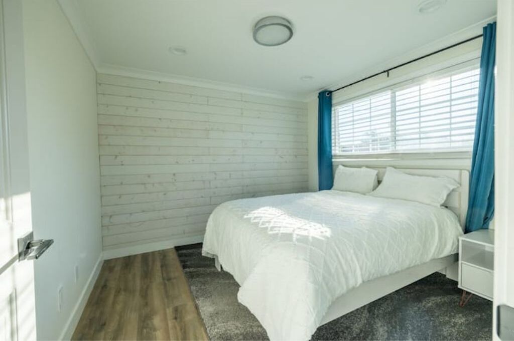 Photo of Bedroom in Centerville