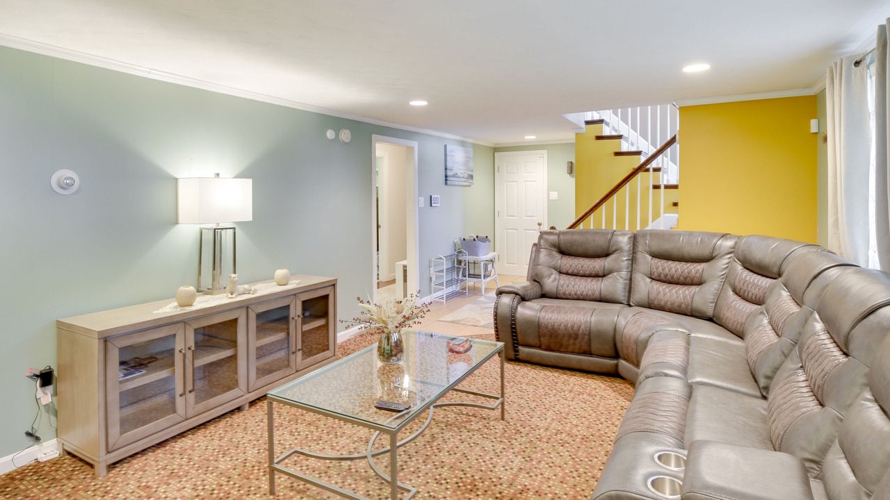 Photo of Livingroom in Waterville