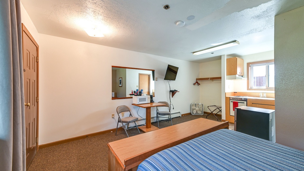 Photo of Bedroom in Cooper Landing