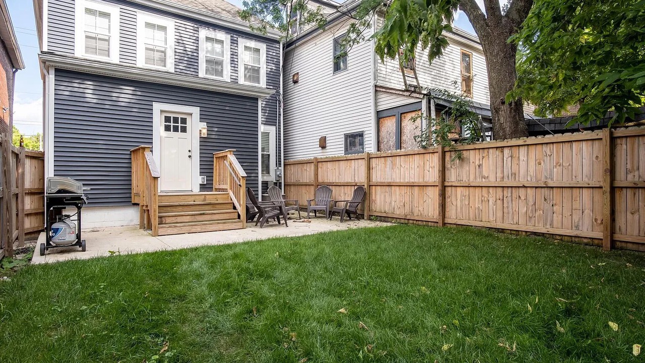 Photo of Outdoor in Near East Columbus