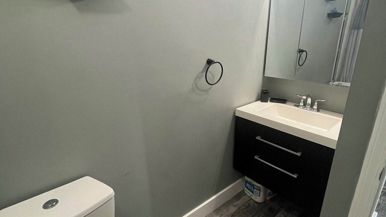 Photo of Bathroom in Buckeye Lake